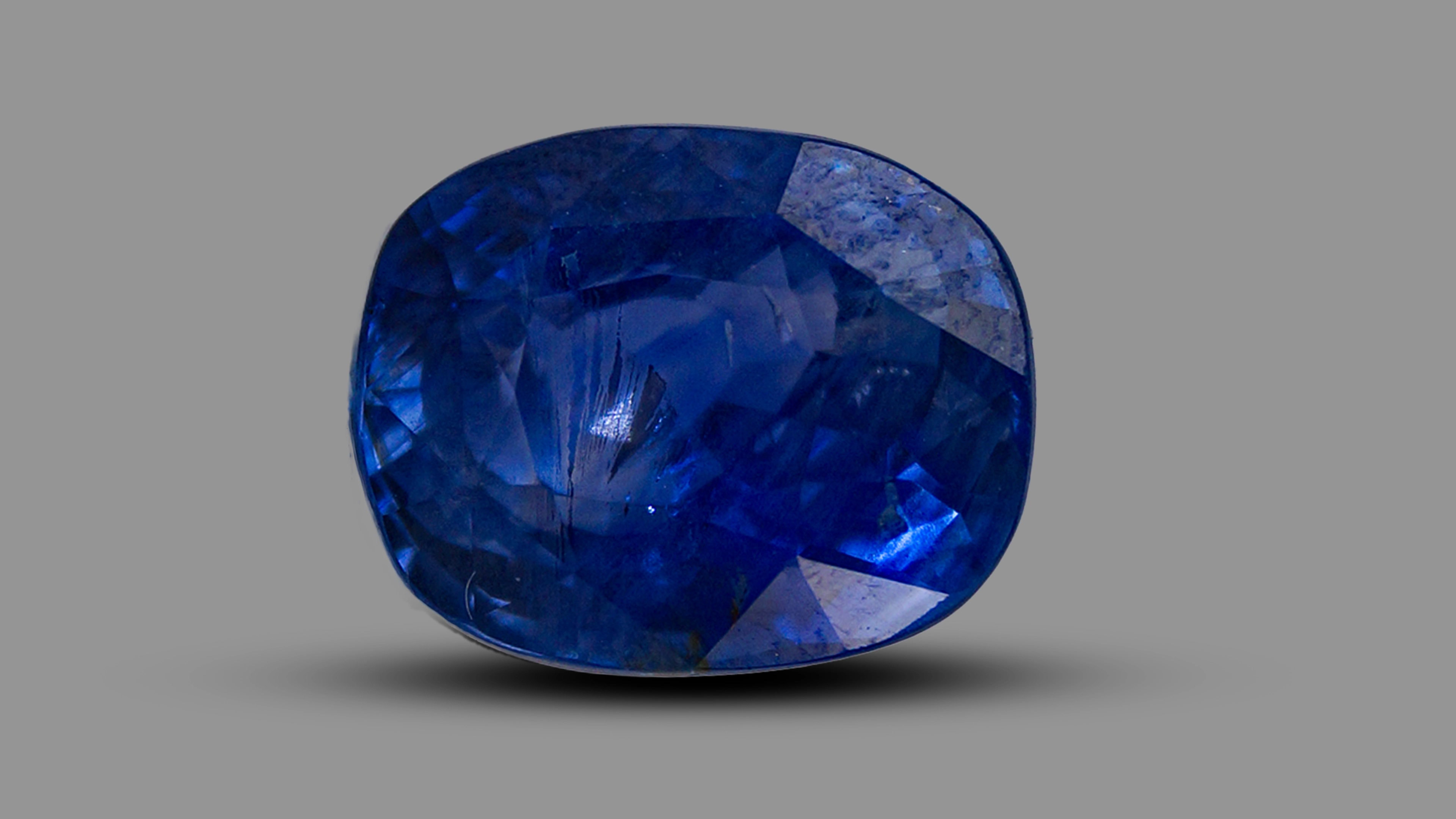 Blue Sapphire (Neelam) 6.07 Carats