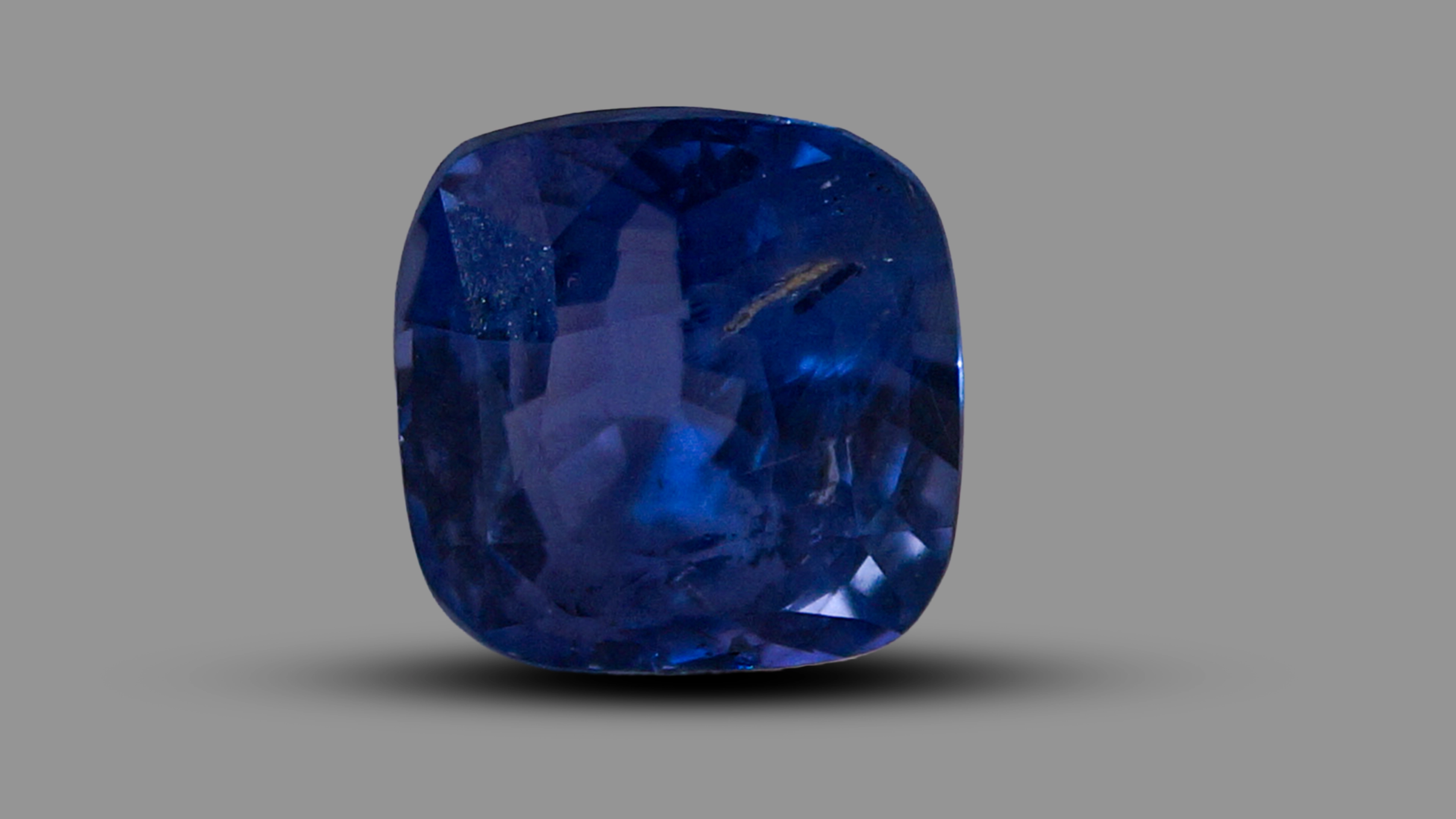 Blue Sapphire (Neelam) 6.59 Carats