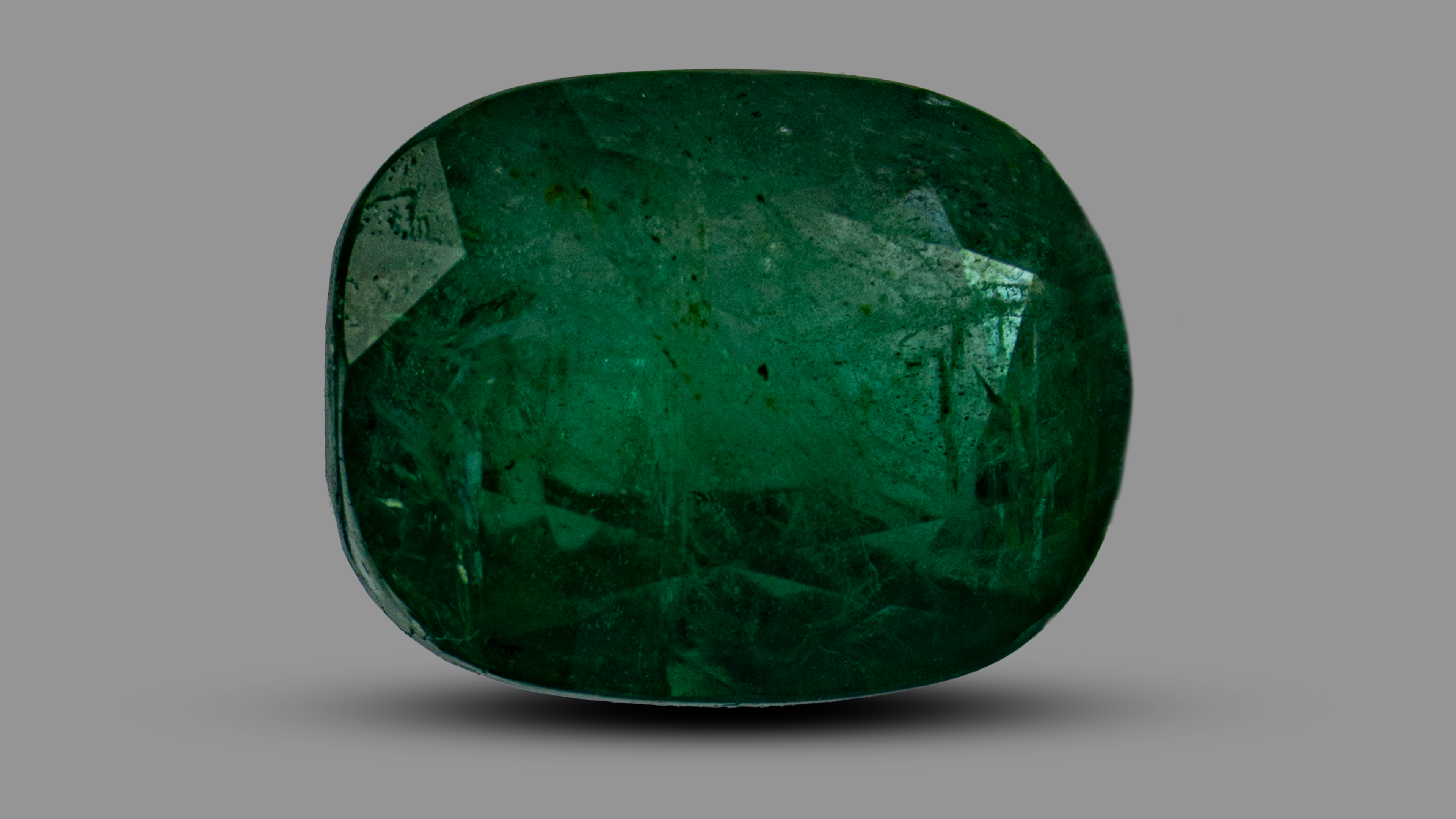 Emerald (Panna) 12.22