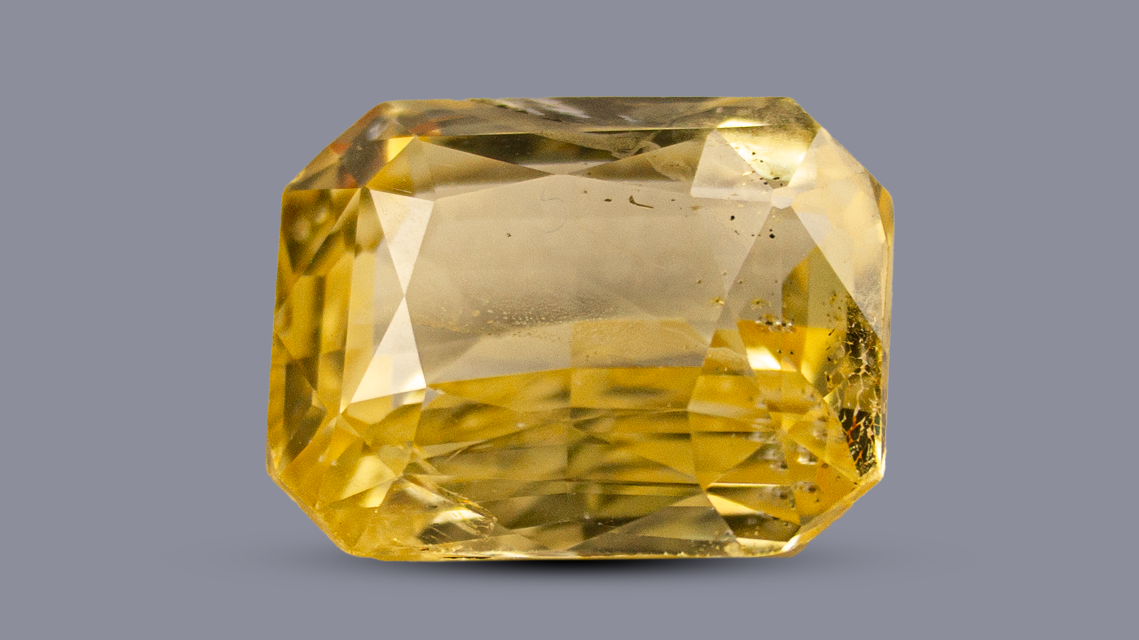 Yellow Sapphire (Pukhraj) 7.27